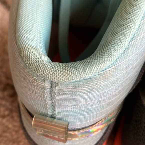 Nike snakeskin sparkle sneakers / tennis shoes with wedge / heel lift - Picture 7 of 9